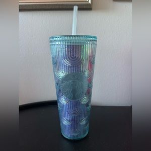 Starbucks Cup - Iridescent Clear Mermaid  / 2022 / BNWOT / Venti Cold Cup